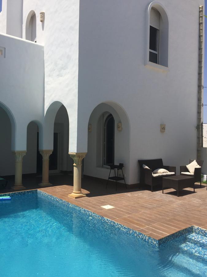 Villa Avec Piscine Triffa Zewnętrze zdjęcie